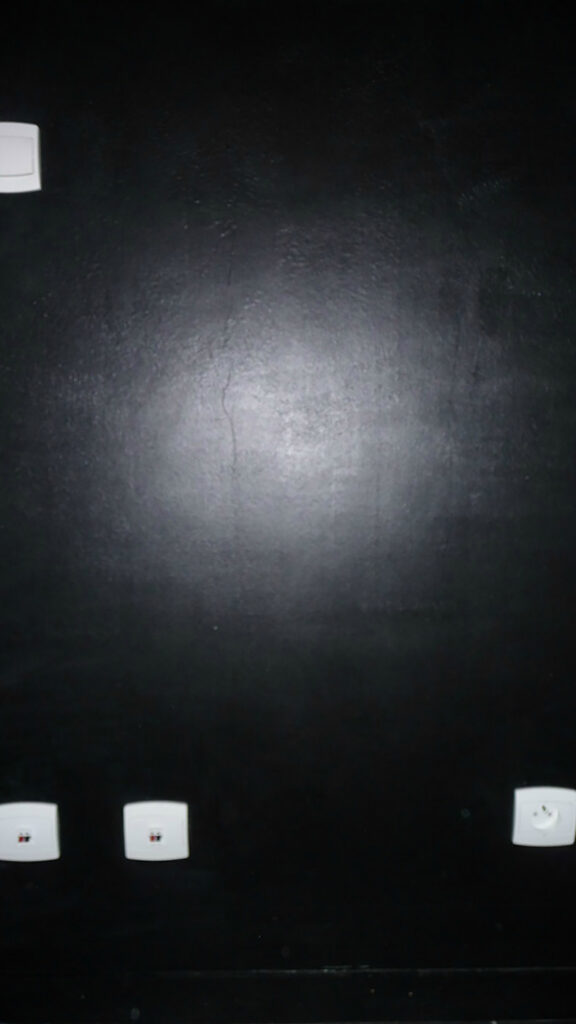 Prise électrique commandée